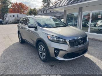  Salvage Kia Sorento