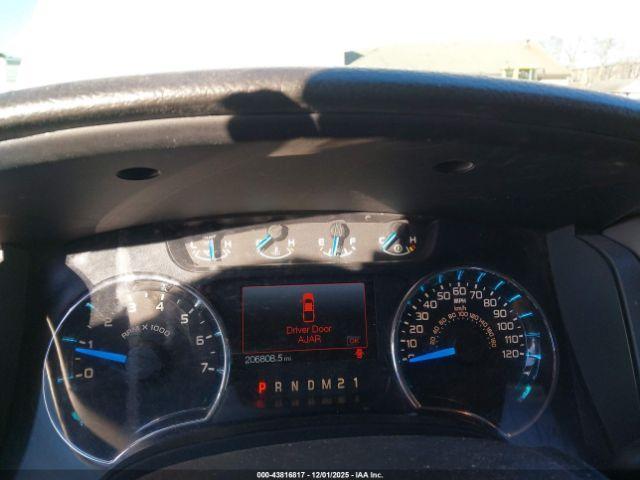 Ford F-150 Xlt Image 16