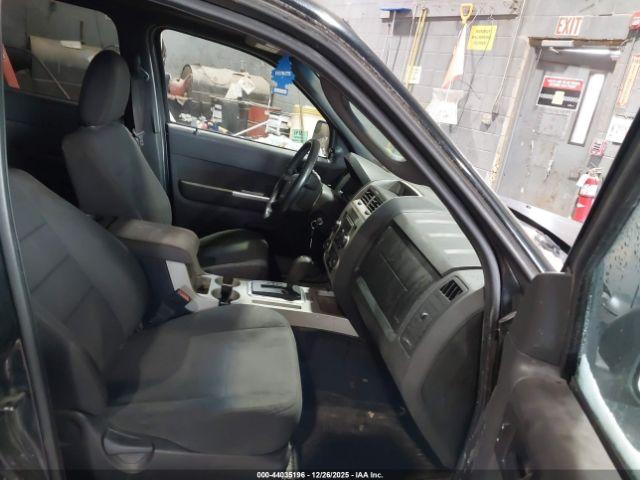 Ford Escape Xlt Image 5