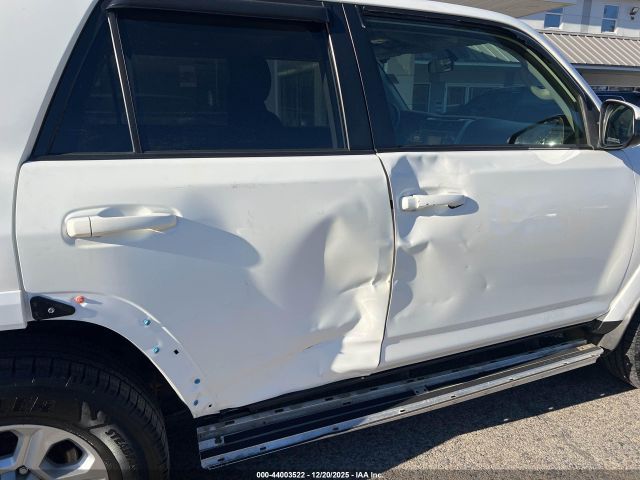 Toyota 4Runner Sr5 Image 5