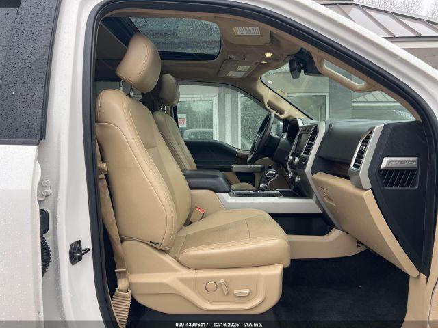 Ford F-150 Lariat Image 7