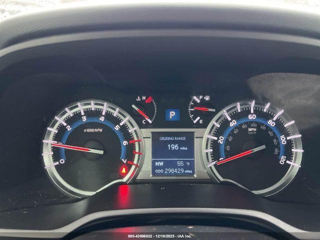 Toyota 4Runner Limited Image 10