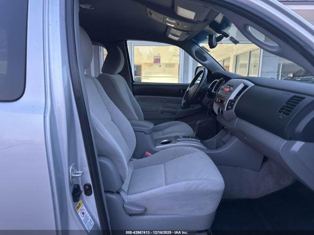 Toyota Tacoma Base V6 Image 7