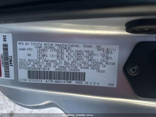 Toyota Tacoma Base V6 Image 3