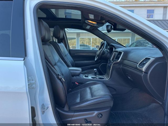 Jeep Grand Cherokee Summit Image 3