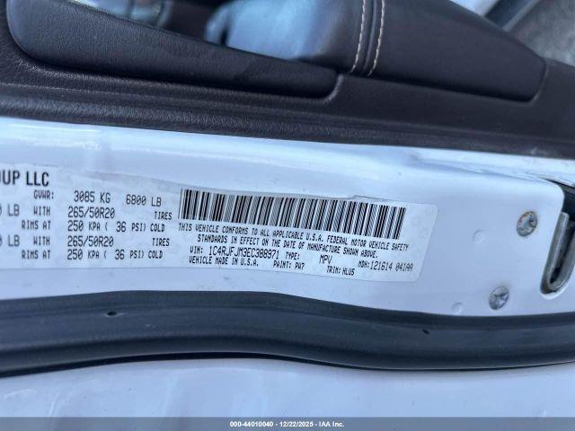 Jeep Grand Cherokee Summit Image 7