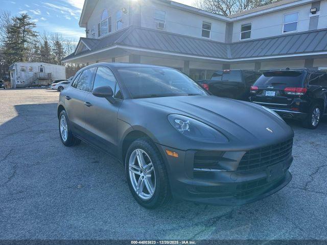  Salvage Porsche Macan