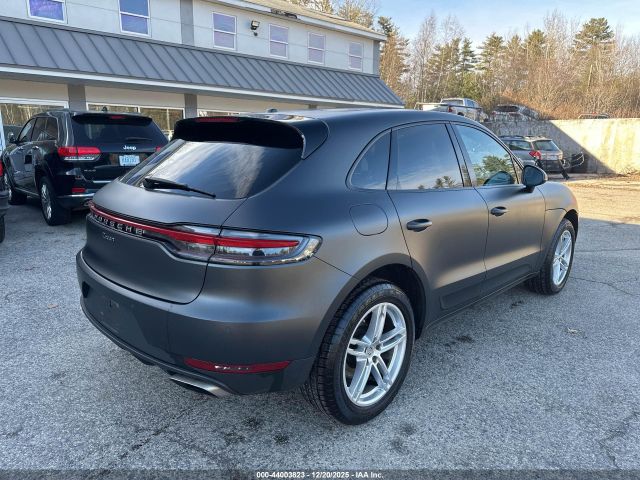 Porsche Macan Image 9