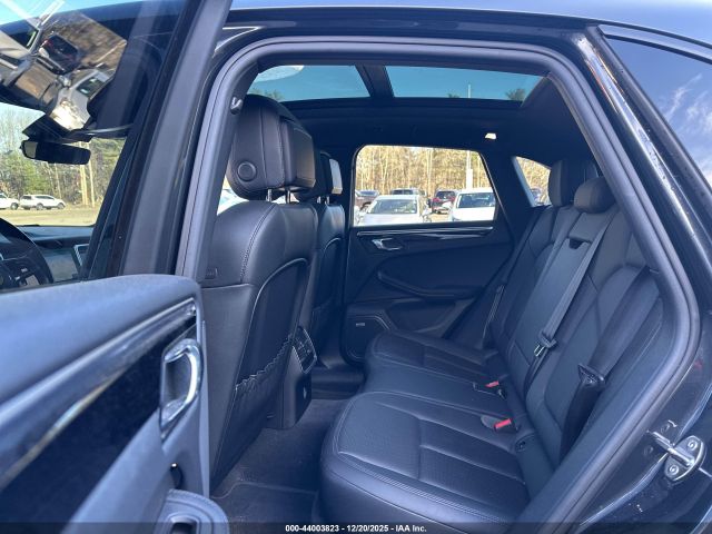 Porsche Macan Image 7