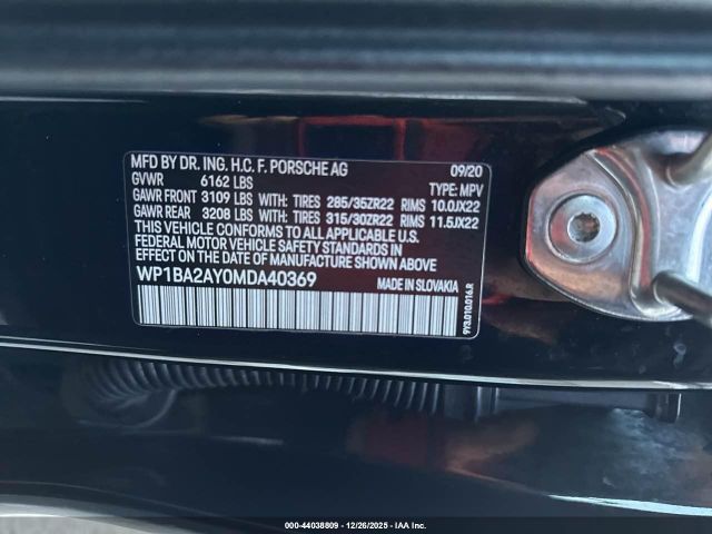 Porsche Cayenne Coupe Image 8