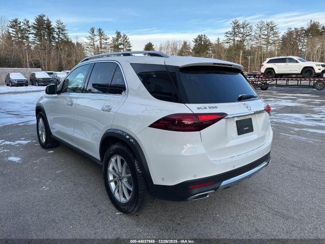 Mercedes-Benz GLE 4matic Image 9