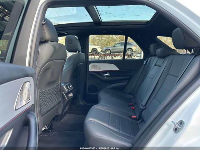 Mercedes-Benz GLE 4matic Image 6