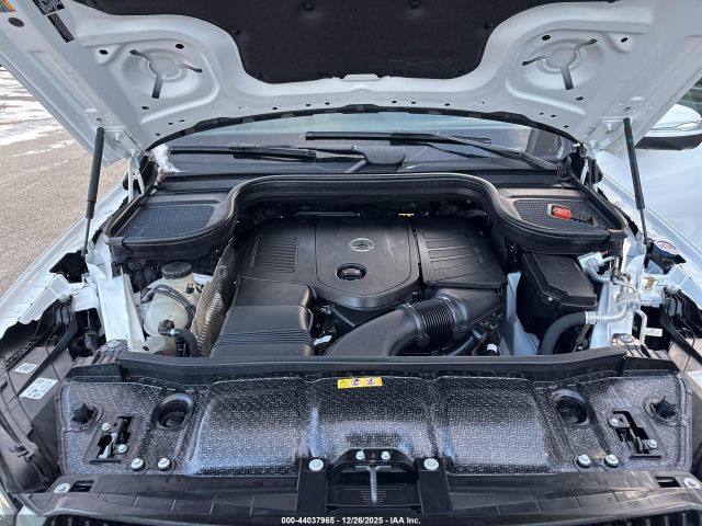 Mercedes-Benz GLE 4matic Image 7