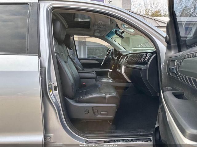 Toyota Tundra Platinum 5.7l V8 Image 6