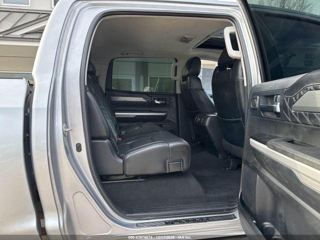 Toyota Tundra Platinum 5.7l V8 Image 9