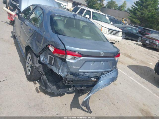 Toyota Corolla Le Image 13