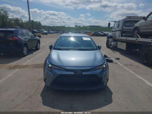 Toyota Corolla Le Image 11