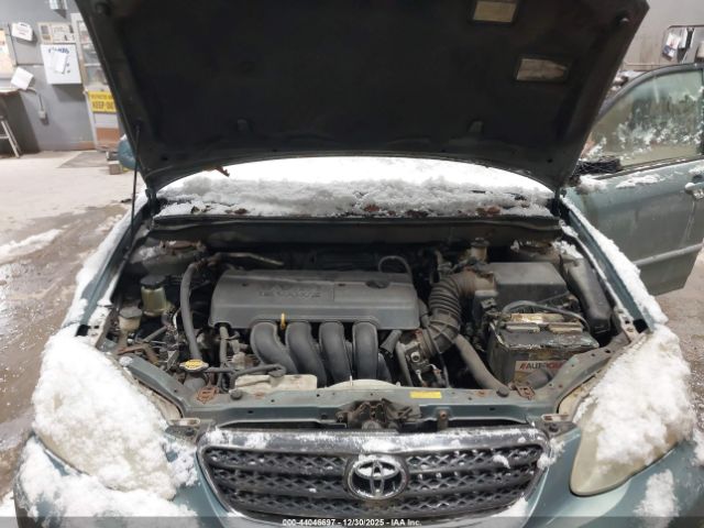 Toyota Corolla Le Image 10