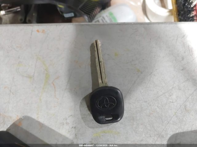 Toyota Corolla Le Image 5