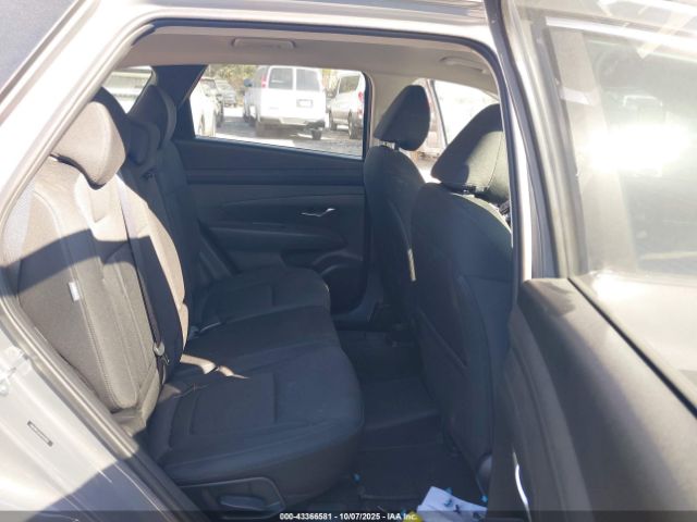 Hyundai TUCSON Sel Image 4