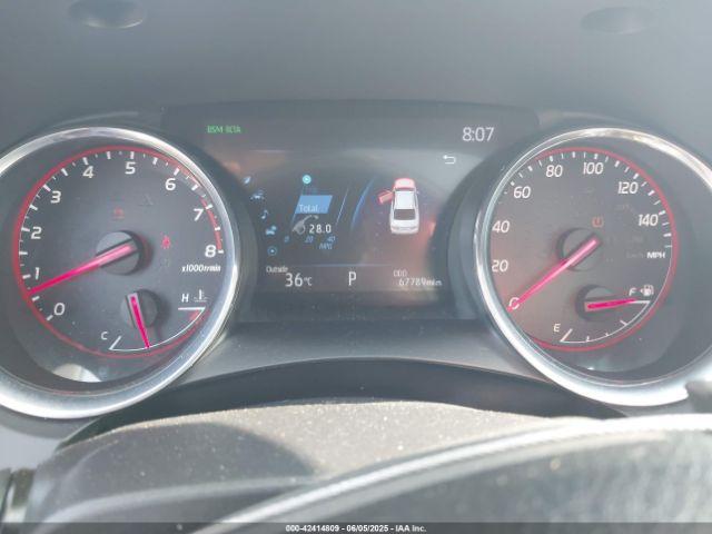 Toyota Camry Xse Image 8