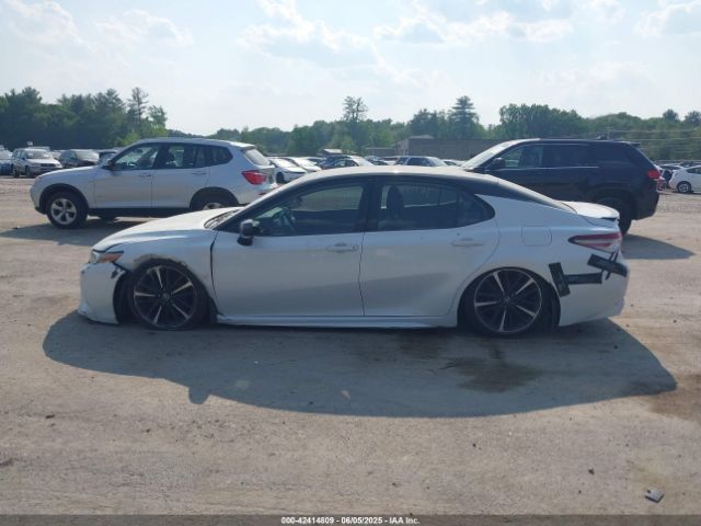 Toyota Camry Xse Image 14