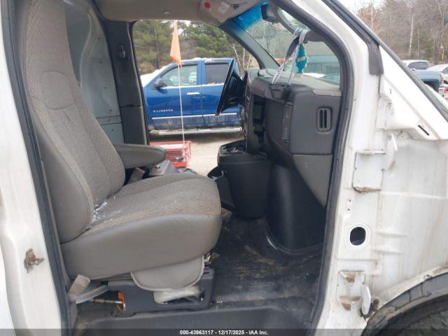 Chevrolet Express Work Van Image 6