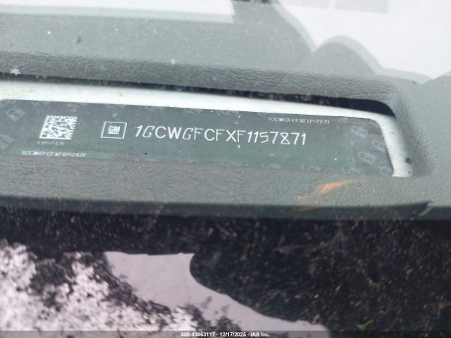 Chevrolet Express Work Van Image 5