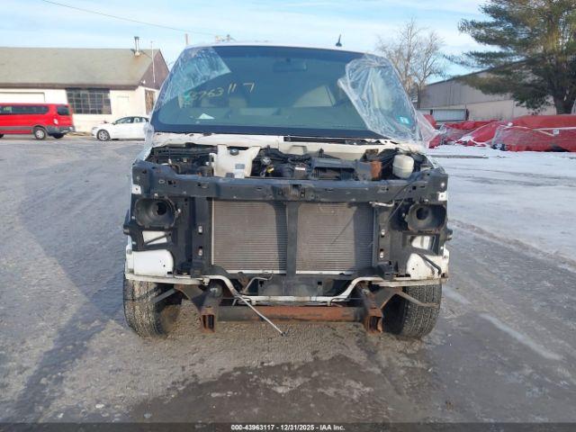 Chevrolet Express Work Van Image 13