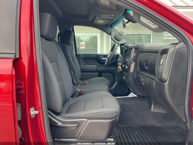 Chevrolet Silverado 1500 4wd  Short Bed Custom Trail Boss Image 4