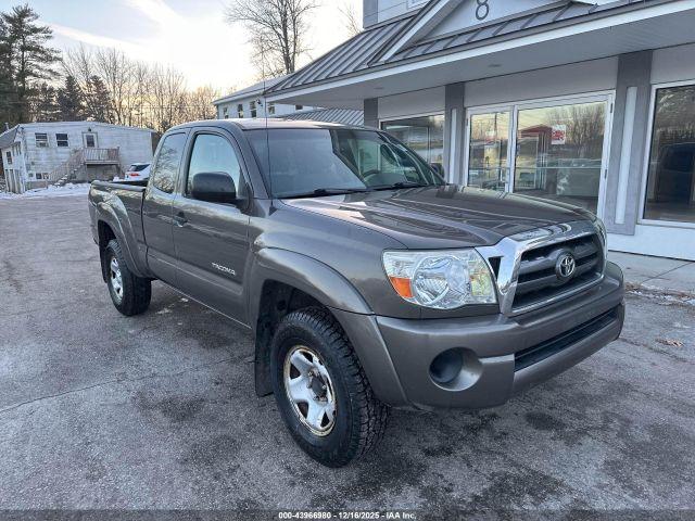  Salvage Toyota Tacoma