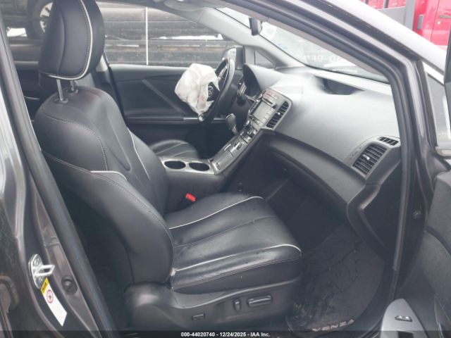 Toyota Venza Xle V6 Image 6