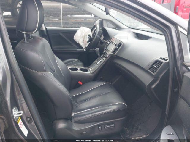 Toyota Venza Xle V6 Image 6