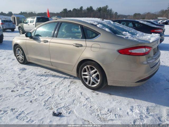 Ford Fusion Se Image 5