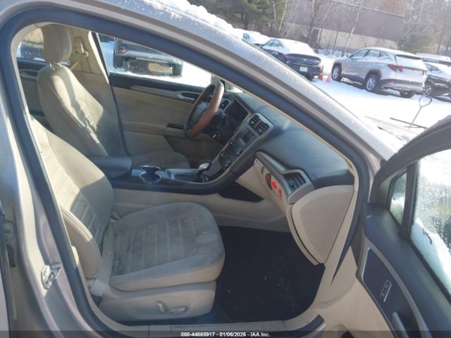 Ford Fusion Se Image 11