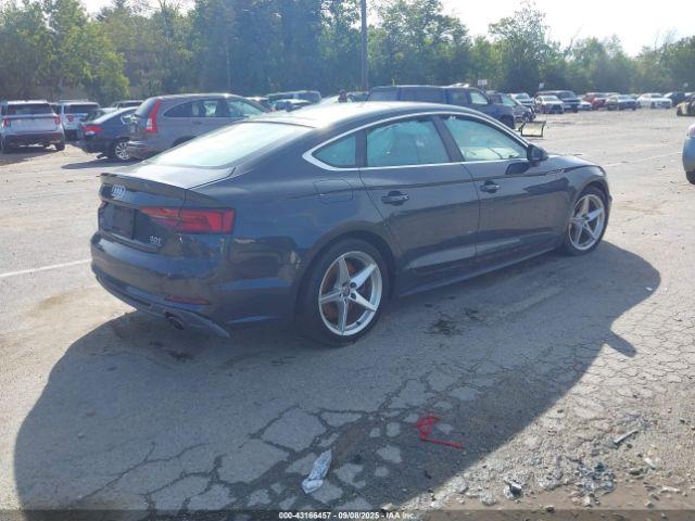 Audi A5 2.0t Premium Image 2