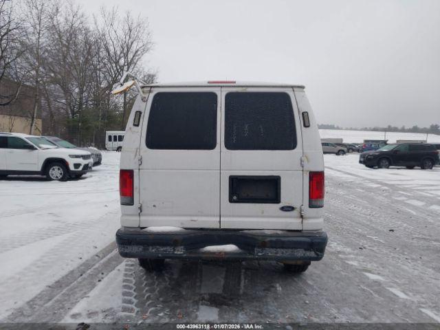 Ford E-250 Commercial Image 4
