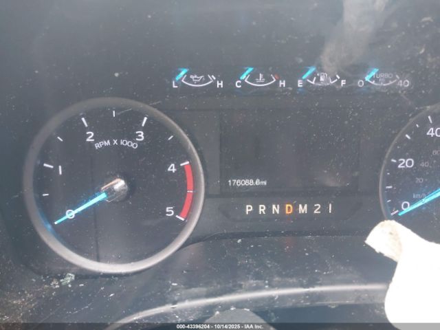 Ford F-250 Xlt Image 15