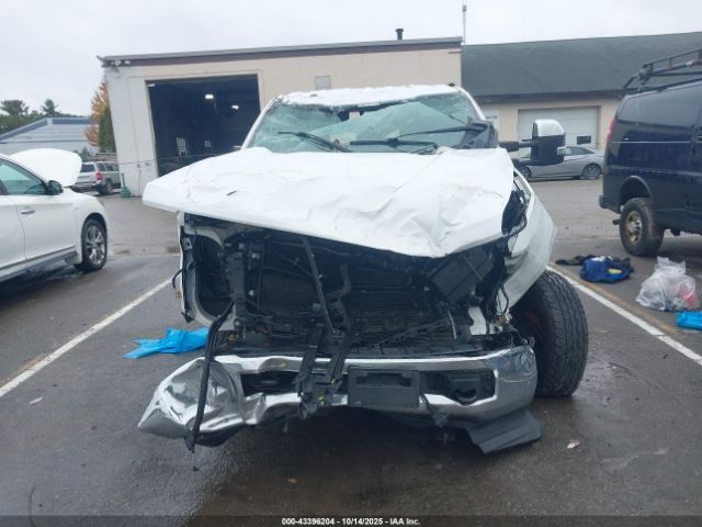 Ford F-250 Xlt Image 6