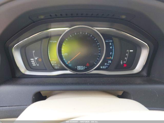 Volvo XC60 T6 Image 15