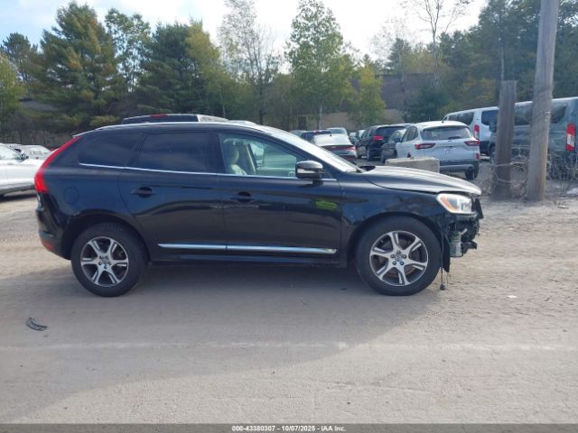 Volvo XC60 T6 Image 17