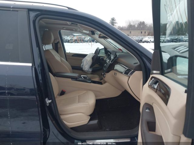 Mercedes-Benz GLE 4matic Image 11