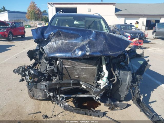 Mercedes-Benz GLE 4matic Image 15