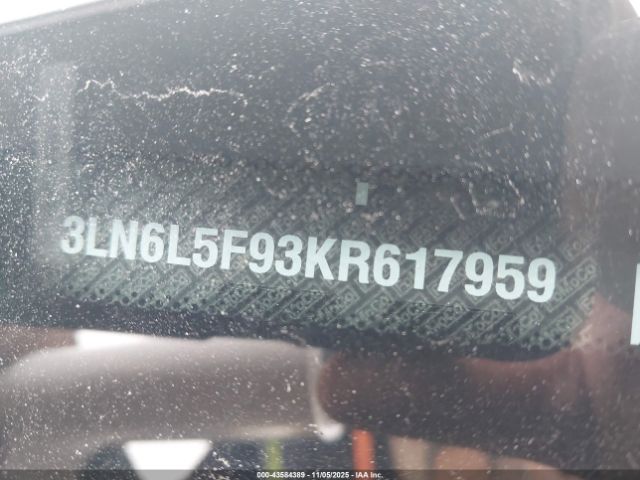 Lincoln MKZ Reserve Ii Image 2