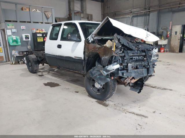  Salvage GMC Sierra 3500