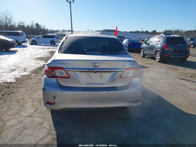 Toyota Corolla Le Image 14