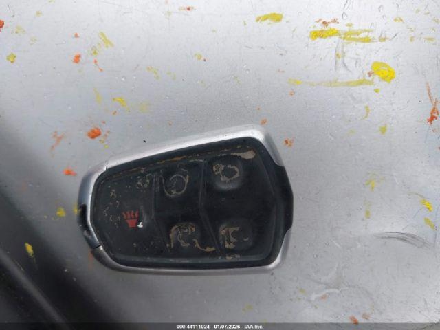 Cadillac XTS Luxury Image 14