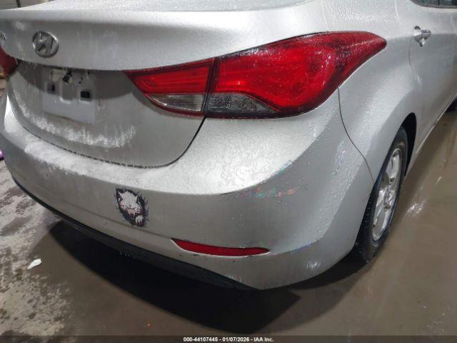 Hyundai ELANTRA Se Image 4