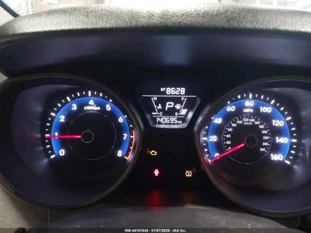 Hyundai ELANTRA Se Image 3