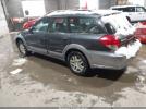 Subaru Outback 2.5i Image 5